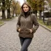 Зимно дамско елегантно късо яке в кафяв цвят от шушляк и еко велур с качулка и пухкави детайли-2100