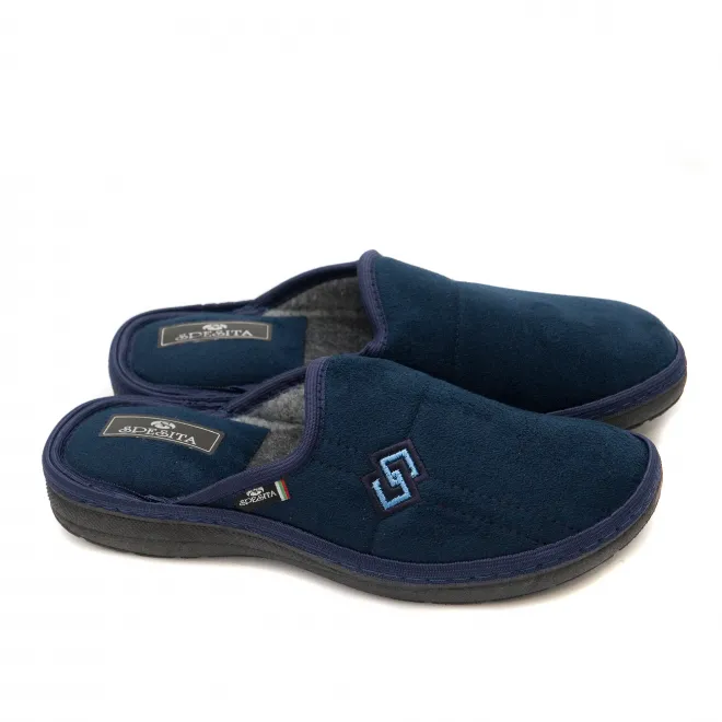 Мъжки домашни чехли в тъмносин цвят с анатомично ходило и апликация като акцент-2567